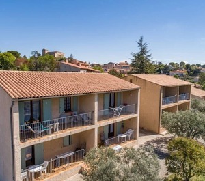 Étoiles Ana Lou Cigaloun 