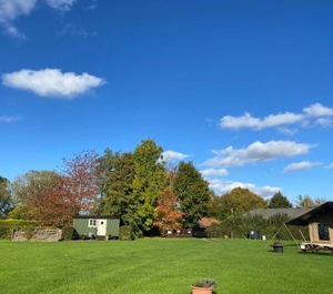 Dawn Chorus Holidays 