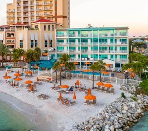 The Dolphins Beach Club Ascend Hotel 