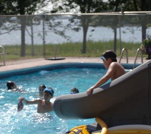 Doran Bay Resort Iroquois Cottage 