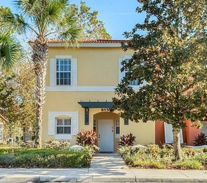 Emerald Island Resort 