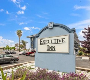 Executive Inn 