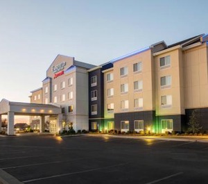 Fairfield Inn 