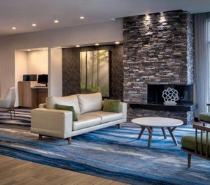 Fairfield Inn 