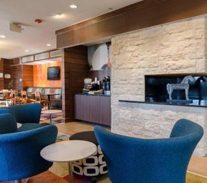 Fairfield Inn 
