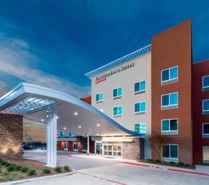 Fairfield Inn 