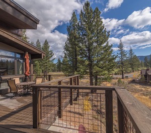 Horn Lodge Truckee 