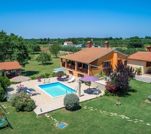 Accommodation Muntic 