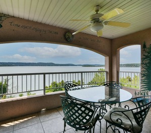 Emerald Point Hollister 