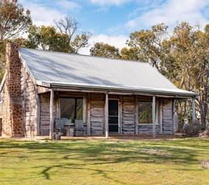 Grampians Pioneer Cottages Halls Gap 