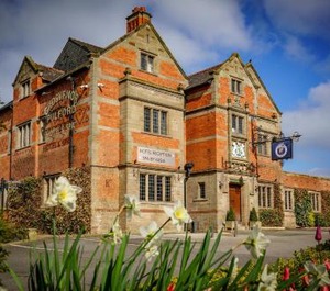 Grosvenor Pulford Hotel 