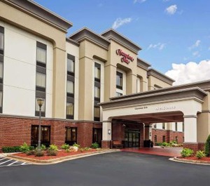 Hampton Inn 