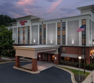 Hampton Inn 