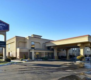 Hampton Inn 