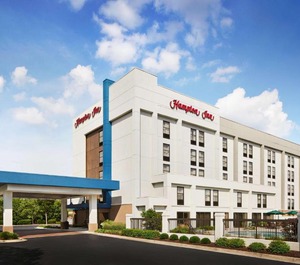Hampton Inn 