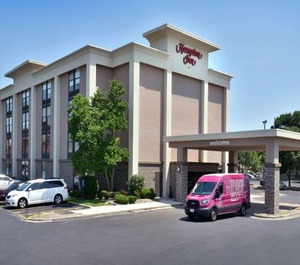 Hampton Inn Des 
