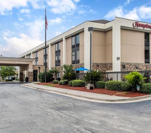 Hampton Inn Douglas 