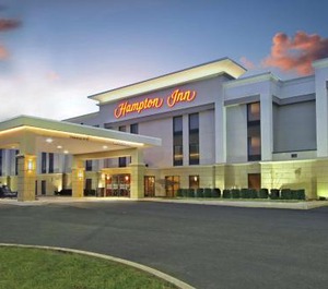 Hampton Inn 