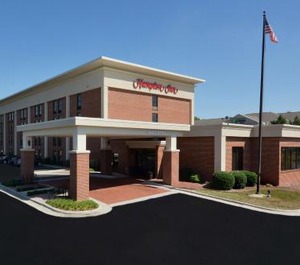 Hampton Inn Point 