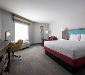 Hampton Inn San Mar 