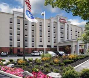 Hampton Inn 