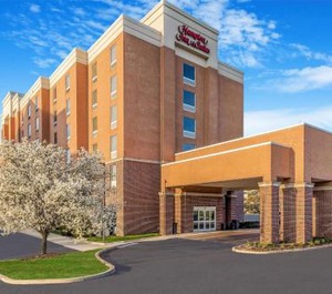 Hampton Inn Suites Mi 