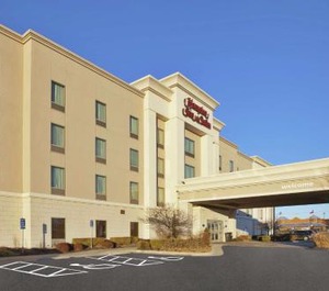 Hampton Inn Suites 