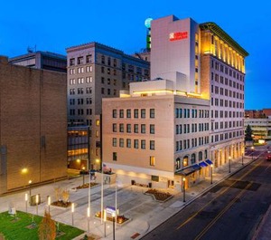 Hilton Garden Inn Flint Downtown 