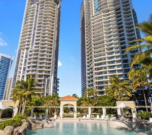 Chevron Renaissance Surfers Paradise 