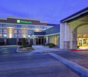 Holiday Inn Ihg Hotel 