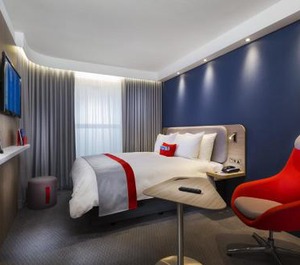 Holiday Inn Express Stockport Ihg Hotel 