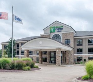 Holiday Inn Express Hotel Wadsworth 
