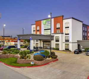 Holiday Inn Express Suites Longview South Ihg Hotel 