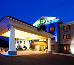 Holiday Inn Express Syracuse Airport Ihg Hotel 