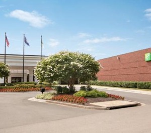 Holiday Inn International Airport Ihg Hotel 