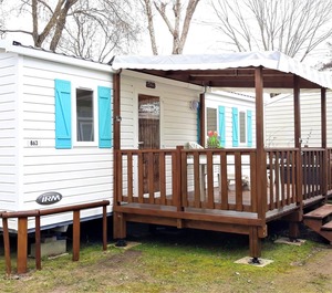 Bungalow Chambres Piscine Partagée Et Jardin Aménagé À Km La Plage 