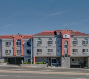 La Monarca Hotel B 