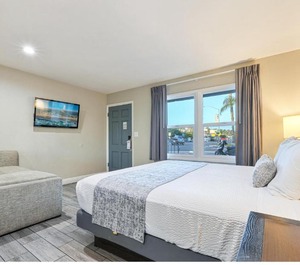 Hotel Point Loma 