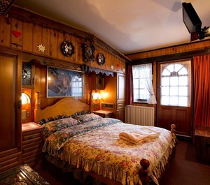 Karelia Alpine Lodge 