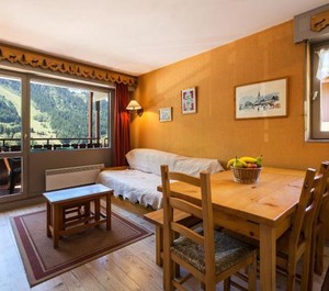 La Clusaz Pièces Personnes 