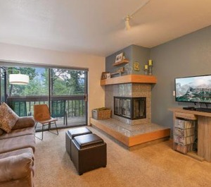 Lagoon Townhome 