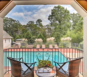 Allatoona Inn 
