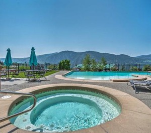 Chelan Resort 
