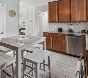 Life Bdrm Min Beach Dwntwn Acworth Point Sports 