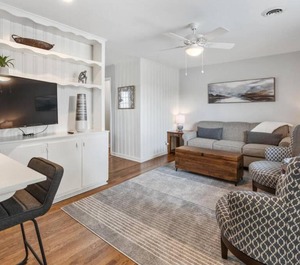 Life Bdrm Min Beach Downtown Acworth Sports  