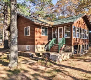 Cottage Hiller Pine Haven 