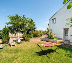 Le Clos Eugenie Charmante Maison Jardin Et Vue Sur La Loire 