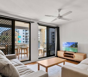 Levuka Moreton Pde Beach 