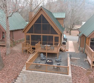 Red River Waterfront Fishing Getaway 