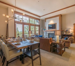Horn Lodge Truckee 